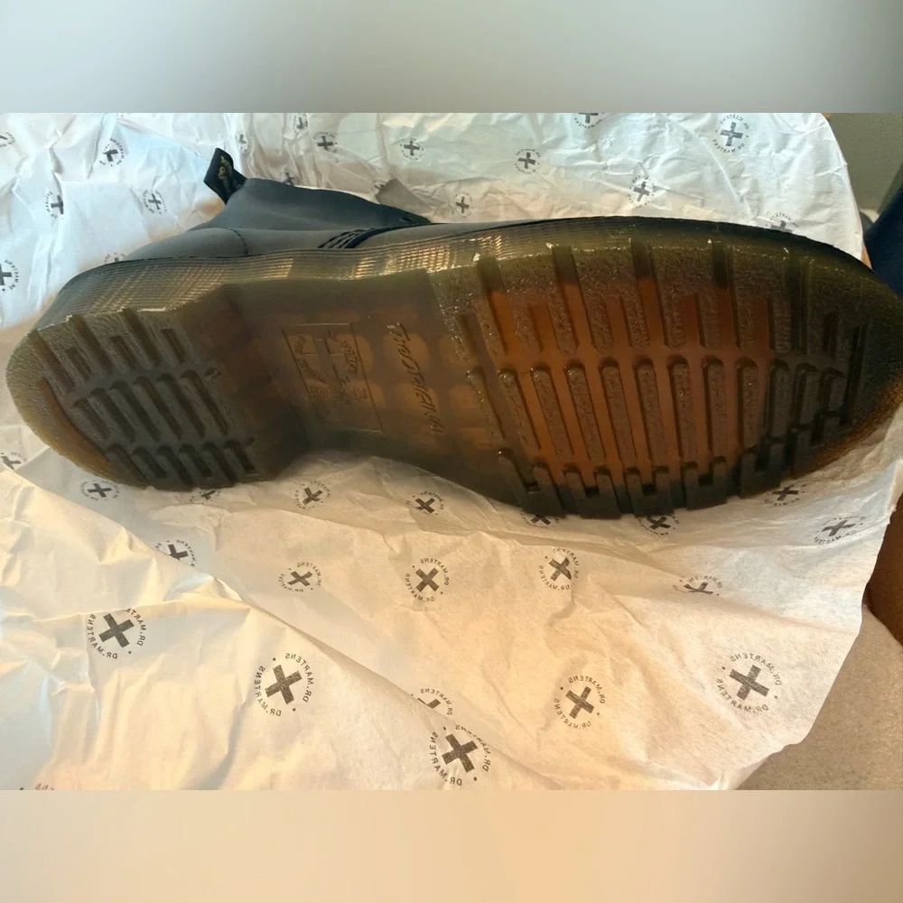 Dr. Martens womens 1460 Pascal Bex Pisa Leather Lace Up Boots - Picture 3 of 8